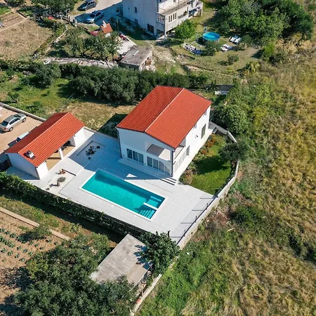 Stunning In Kastel Luksic Σπίτι διακοπών Kaštela