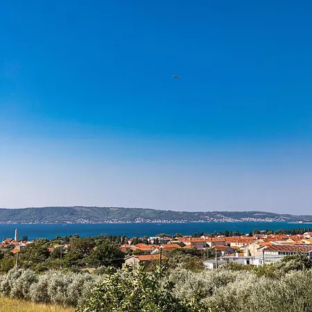 Σπίτι διακοπών Stunning In Kastel Luksic Kaštela